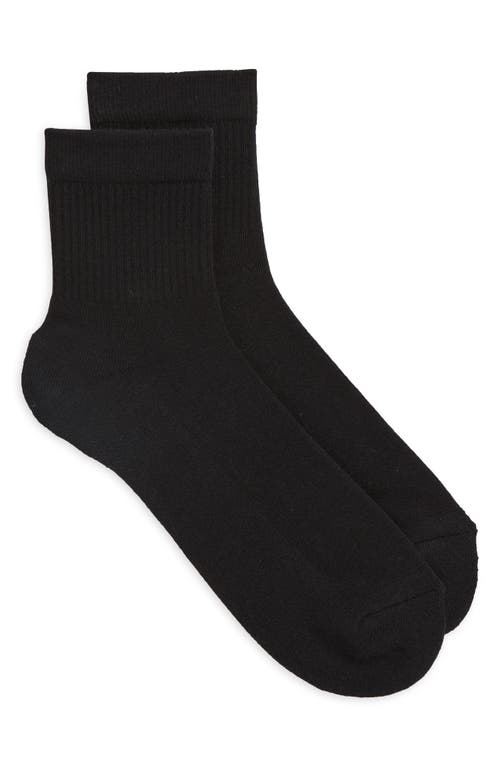Nordstrom Solid Quarter Crew Socks In Black