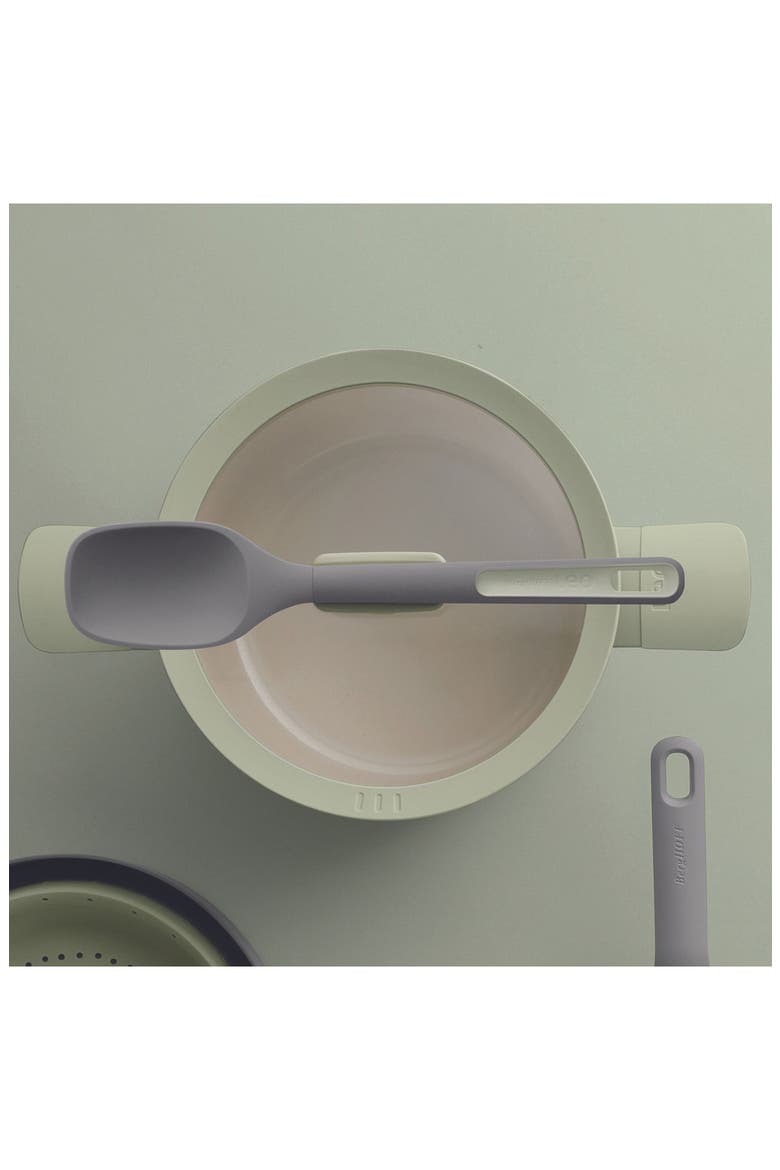 Leo Balance 5.8-Quart Nonstick Covered Stockpot, Alternate, color, SAGE