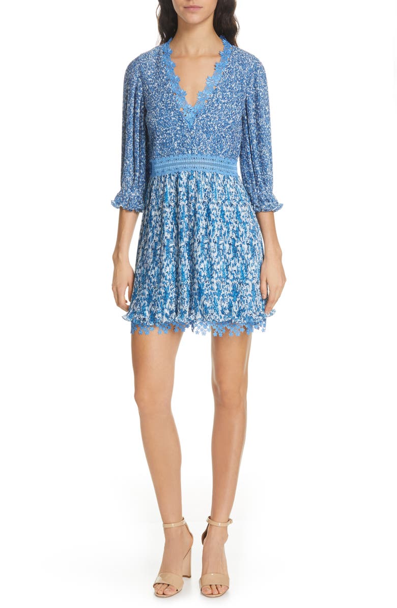 Alice + Olivia Jonna Plissé V-Neck Dress, Main, color,