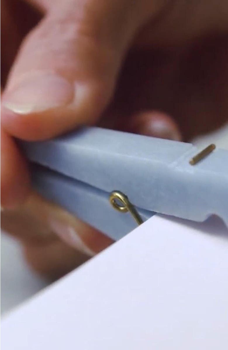 DAR PROYECTOS Decorative Gemstone Laundry Clip, Alternate, color, Celeste Blue