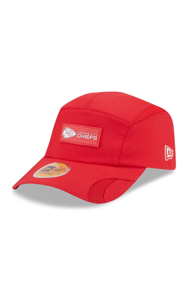Men's New Era Red Kansas City Chiefs 2025 Sideline  Runner Adjustable Hat, Main, color, Red