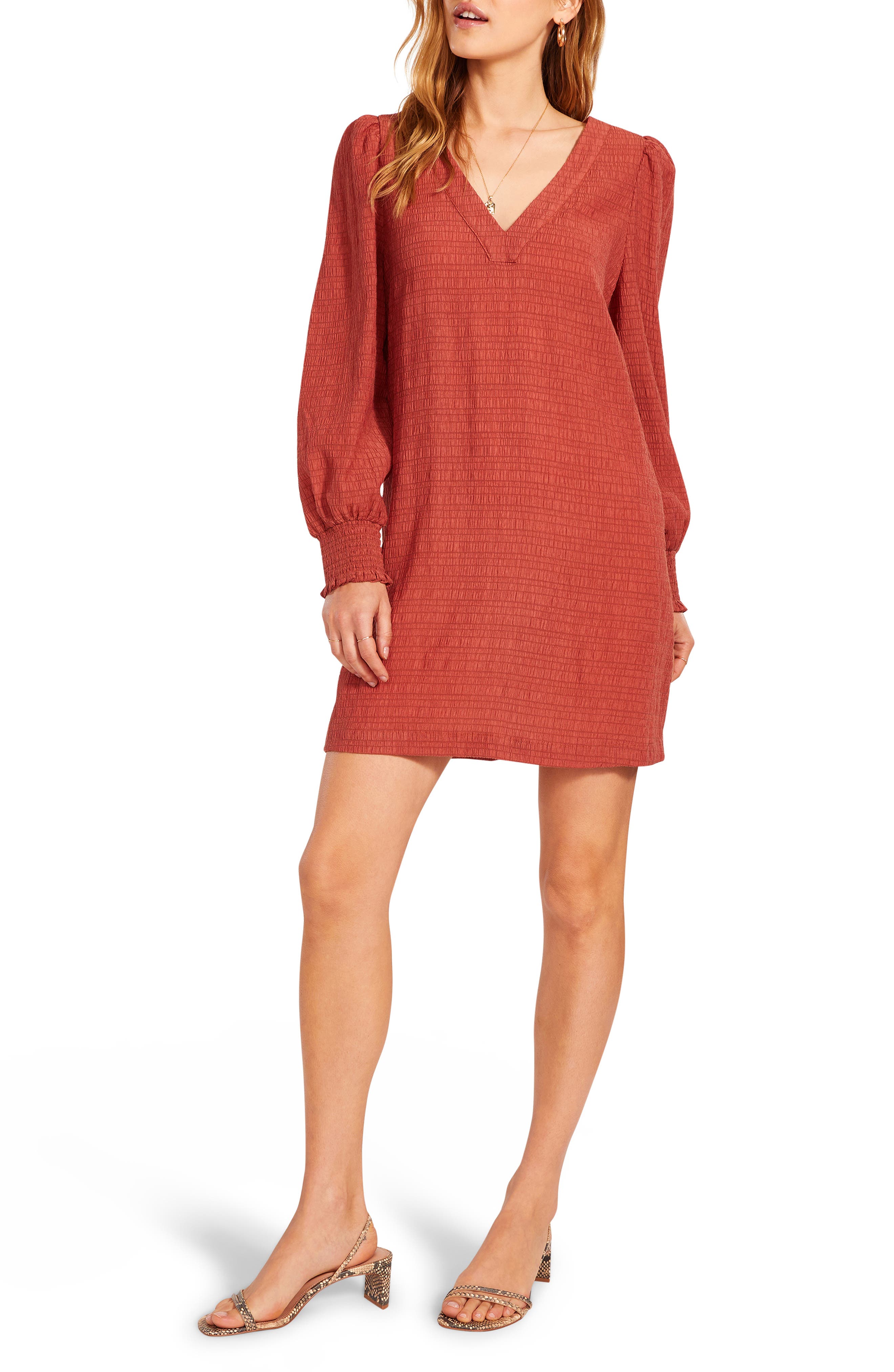 selected CLAY RED