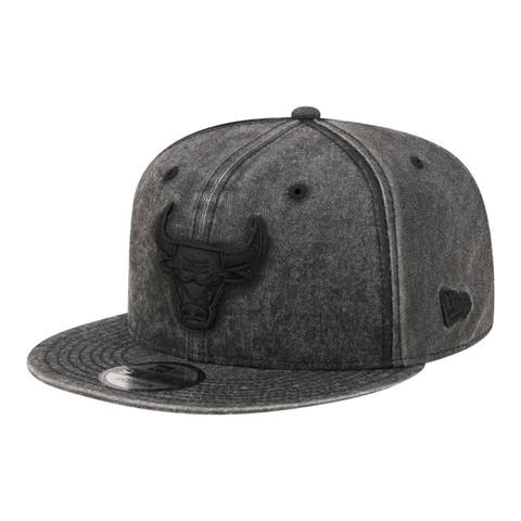 Men's New Era  Black Chicago Bulls Washed Tonal 9FIFTY Snapback Hat