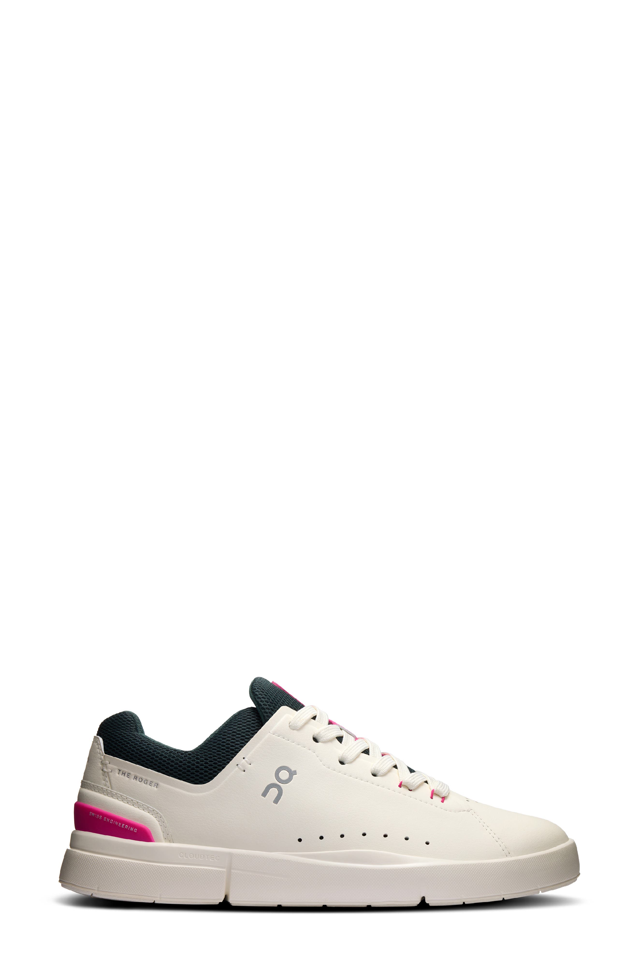 On THE ROGER Advantage Tennis Sneaker, Alternate, color, White/ Heron
