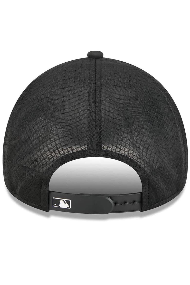Men's New Era Black Cincinnati Reds 2026 Batting Practice Apex 9FORTY Adjustable Trucker Hat, Alternate, color, Black