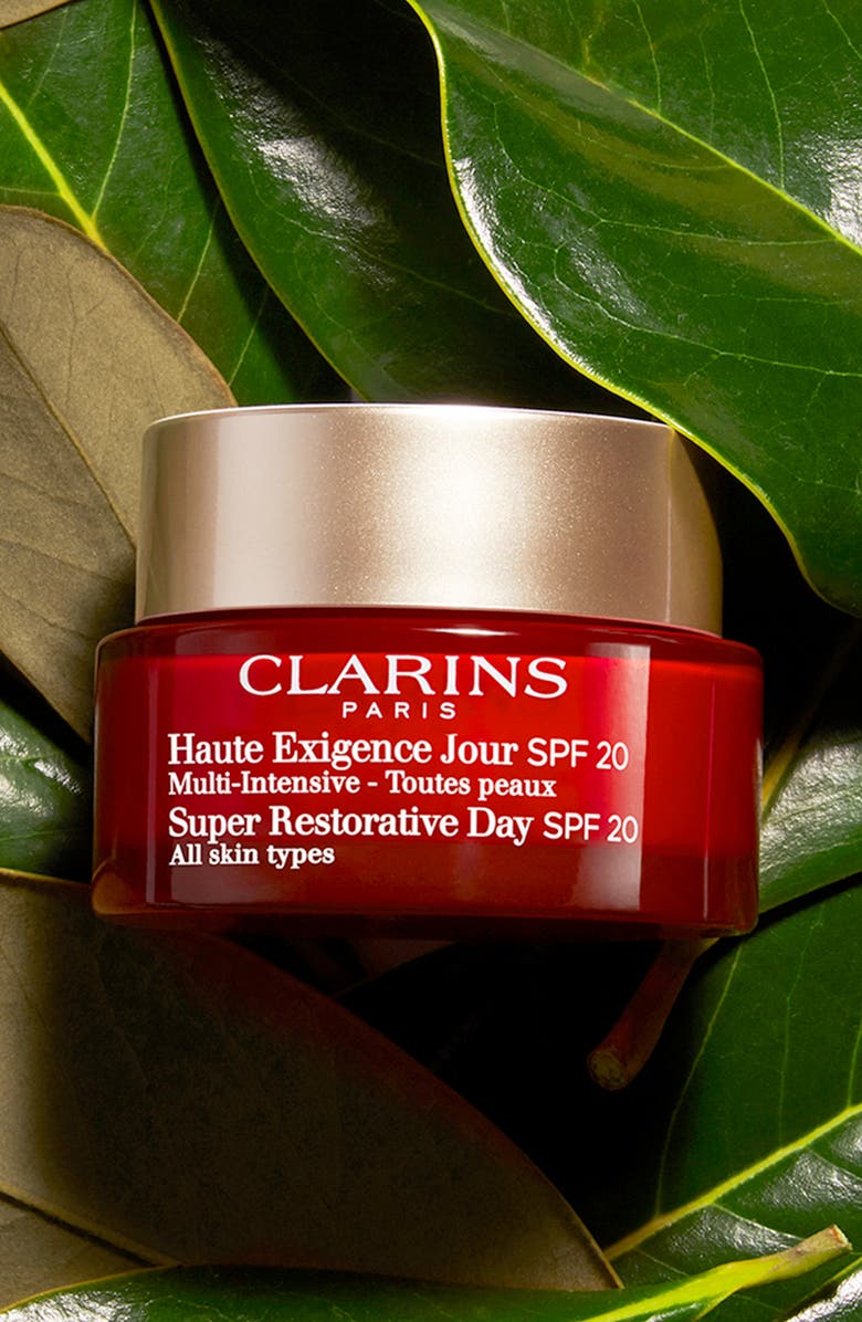 Clarins Super Restorative Day Cream SPF 20, Alternate, color, 