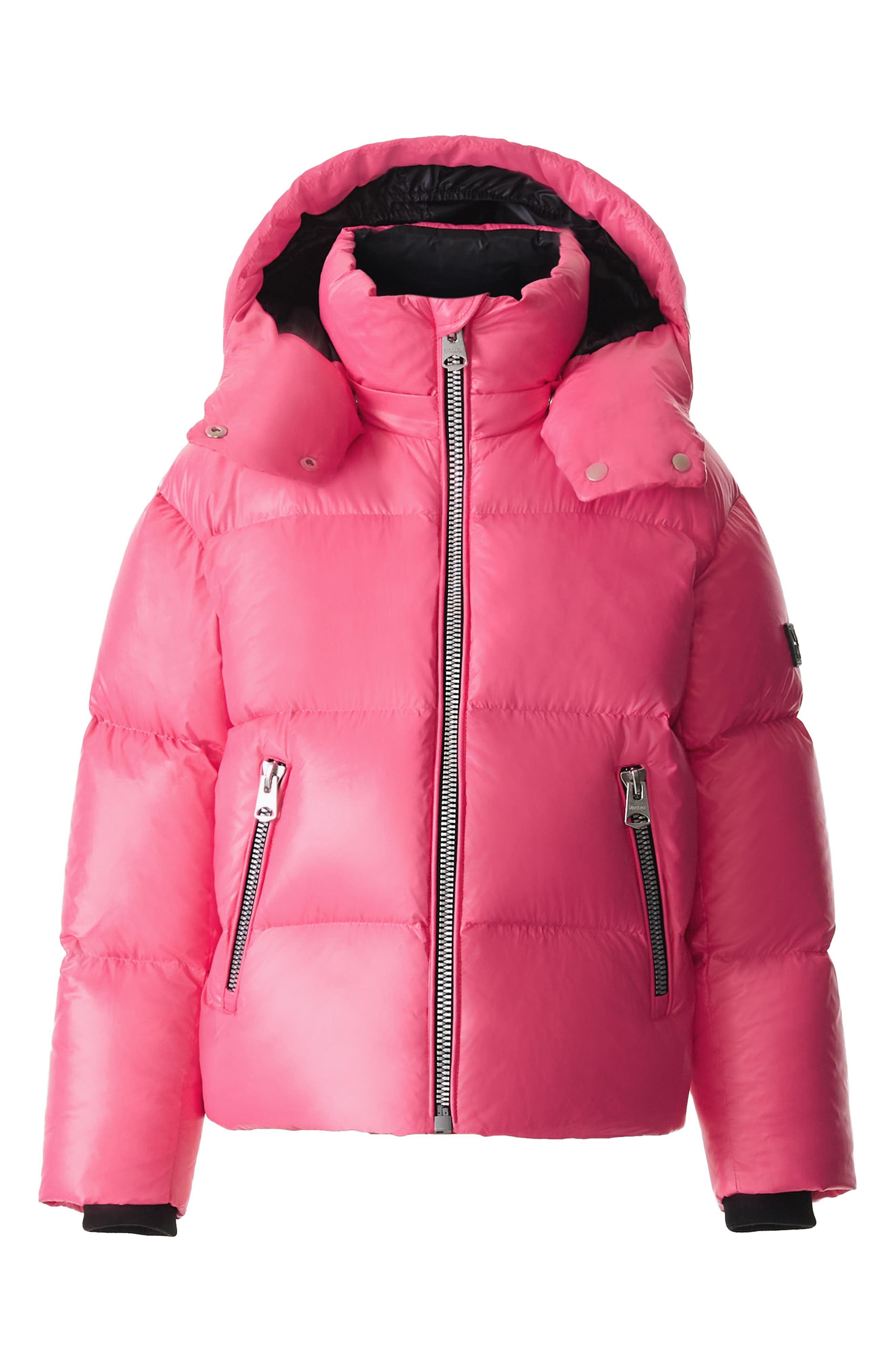 BRIGHT PINK
