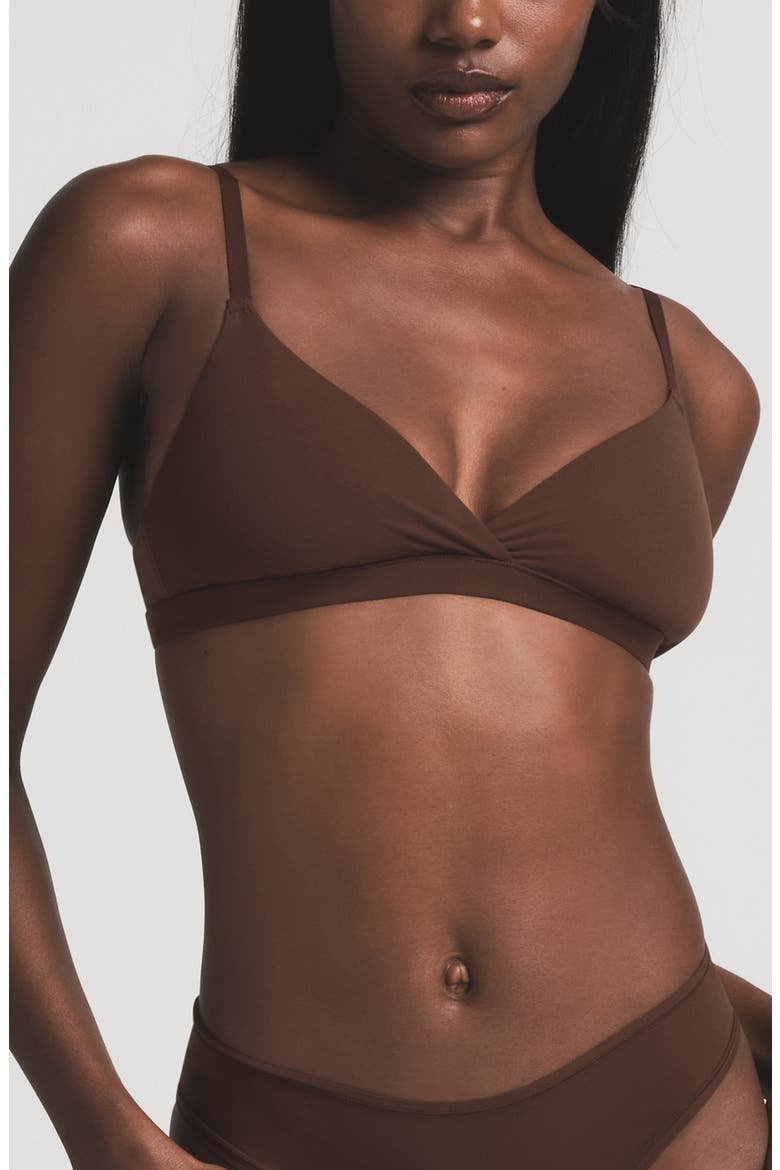 Fits Everybody Crossover Bralette, Main, color, COCOA
