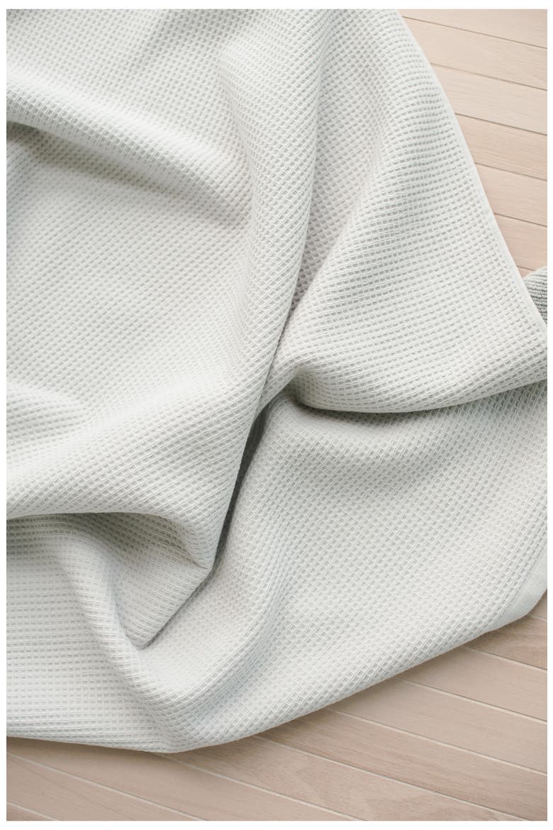 Waffle Bath Towel, Alternate, color, LIGHT GREY