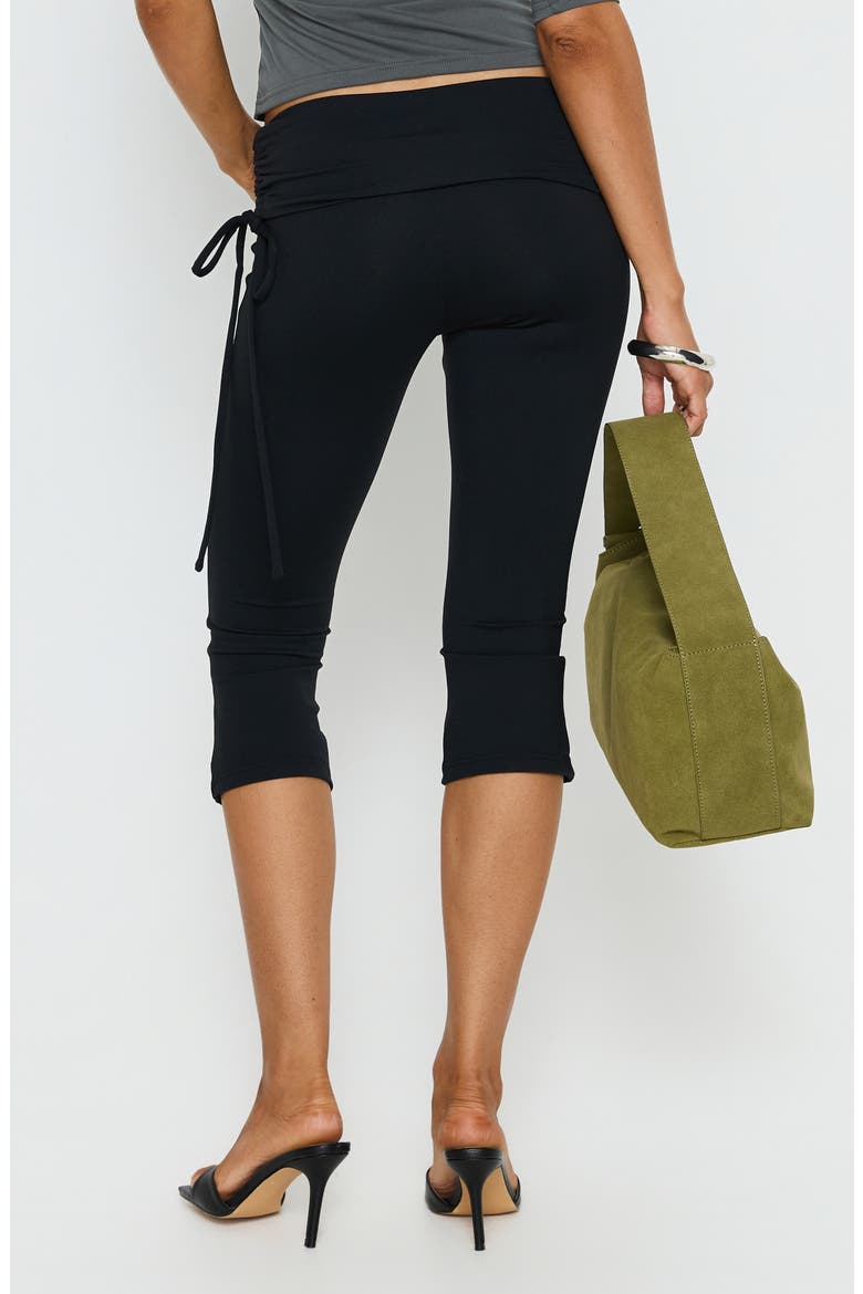 Bailor Channel Waistband Capri Pants, Alternate, color, BLACK