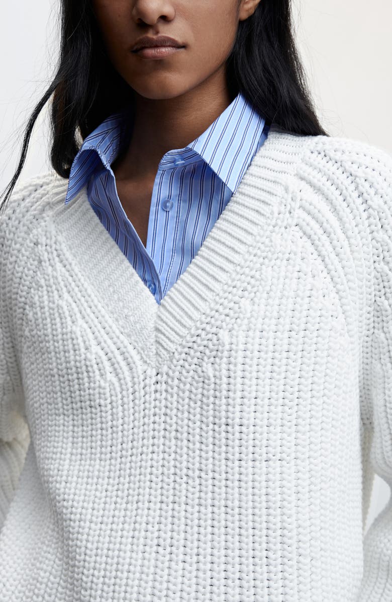 MANGO Oversize V-Neck Knit Sweater, Alternate, color, 
