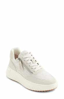 DKNY Lissa Platform Sneaker