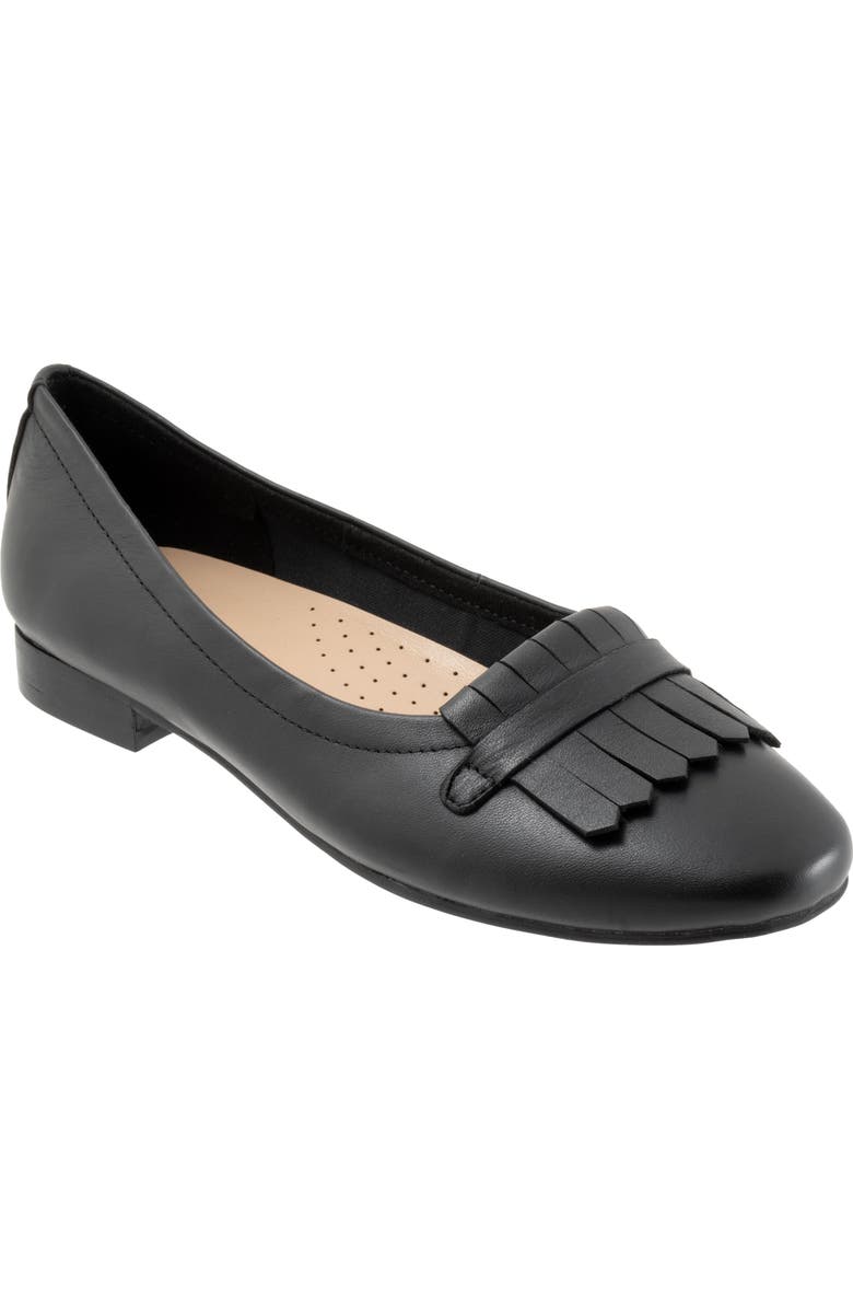 Trotters Greyson Kiltie Flat, Main, color,