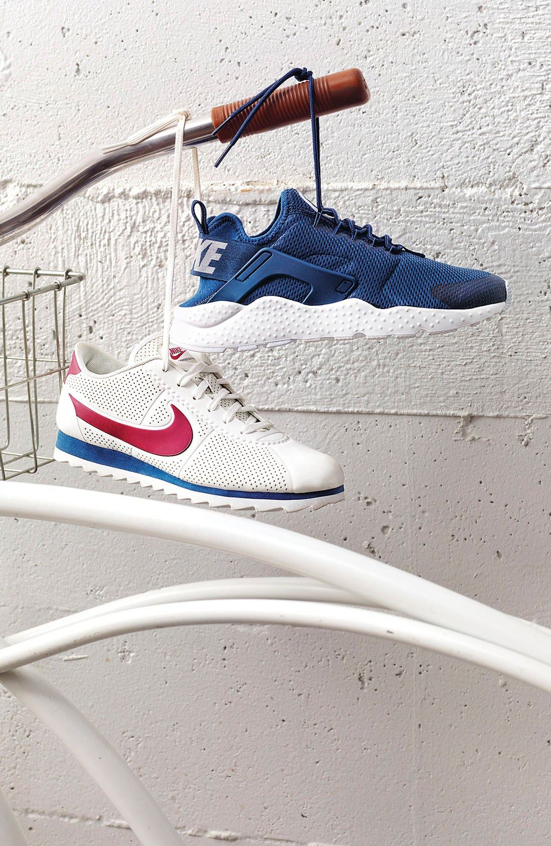 Nike 'Cortez Ultra Moire' Sneaker, Alternate, color, 