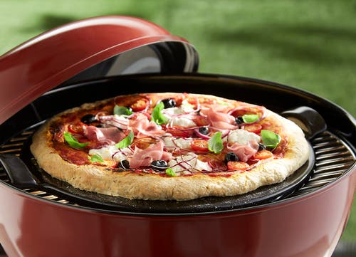 Emile Henry Made In France 14.5-inch Flame Top Pizza Stone In Burgundy
