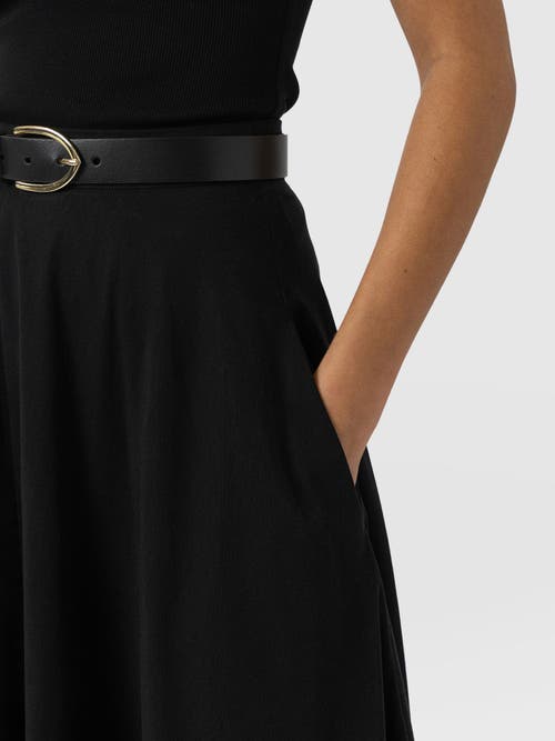 Saint + Sofia Noho Skirt In Black