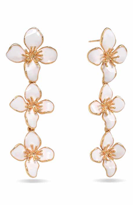 Fleur Blanche Drop Earrings