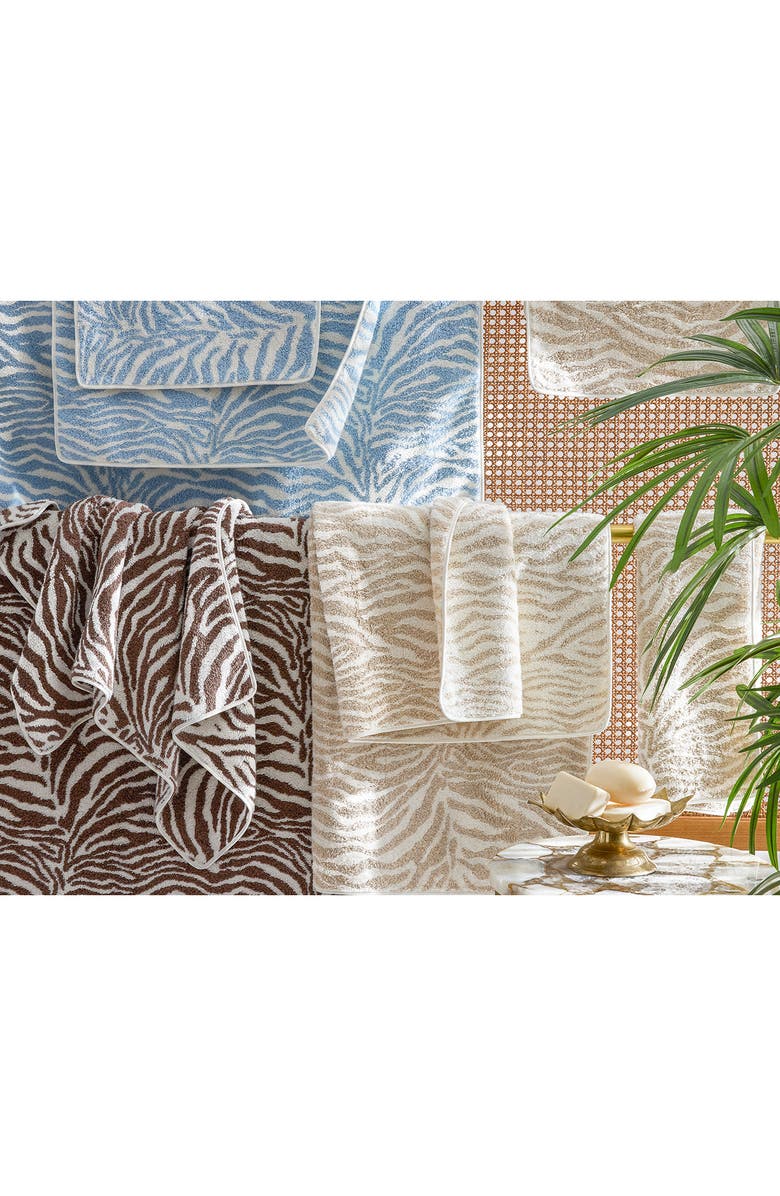 Matouk Regine Zebra Stripe Cotton & Linen Bath Towel, Alternate, color, Sable