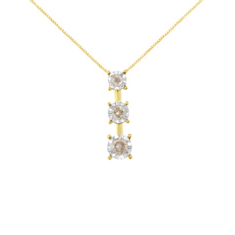 10K Yellow Gold 1/4 cttw Diamond Graduating 3 Stone Drop 18" Pendant Necklace