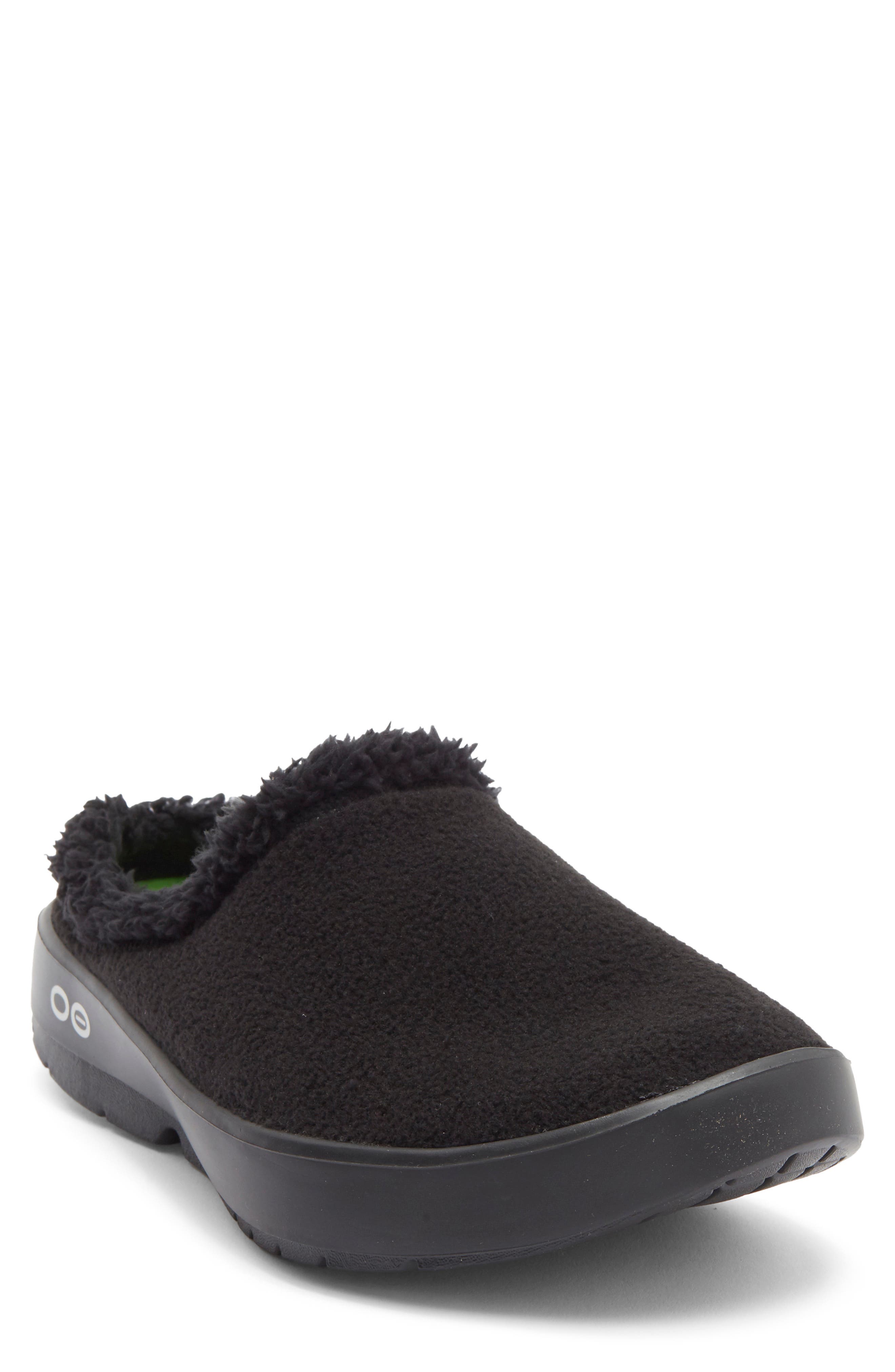 Oofos Gender Inclusive Oocoozie Fleece Clog Slipper