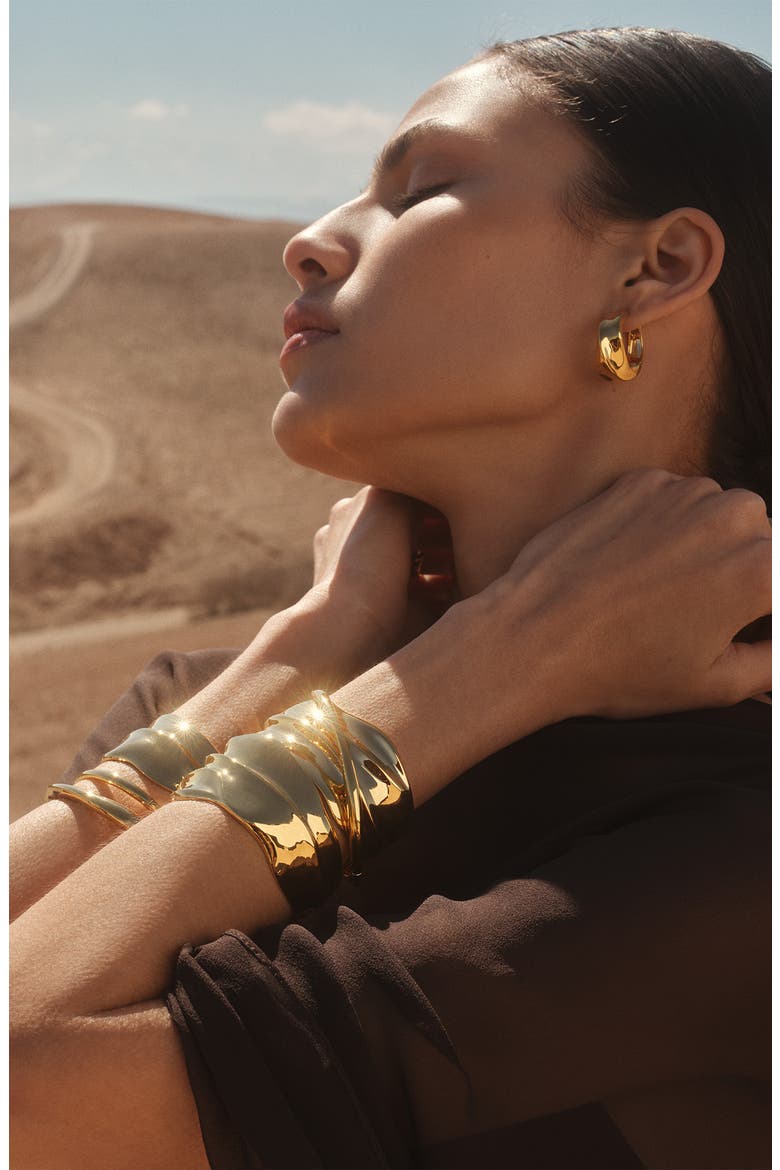 Nomade Medium Hoop Earrings, Alternate, color, 18K GOLD VERMEIL