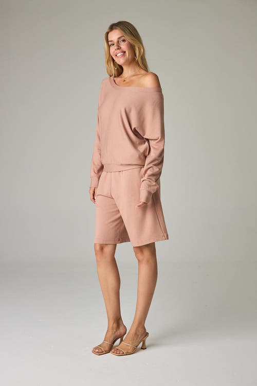 Eavolu Baikal Eco-luxe Fleece Bermuda Short In Pink