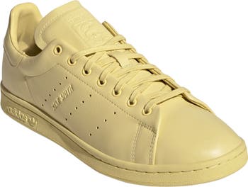 Gender Inclusive Stan Smith Lux Sneaker
