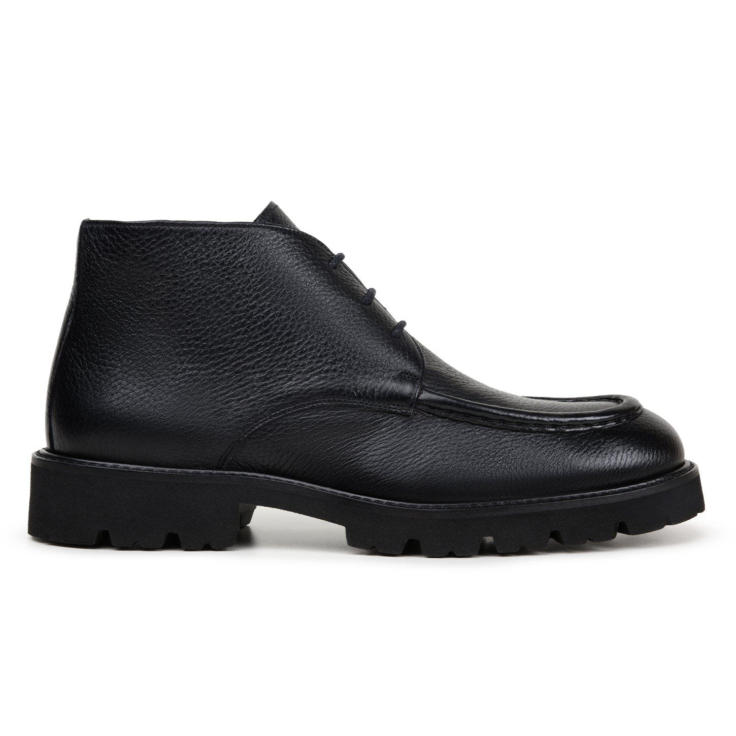 Rinaldo Moc Toe Chukka Boot, Main, color, Black