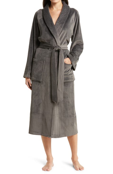 LuxeChic® Velour Robe