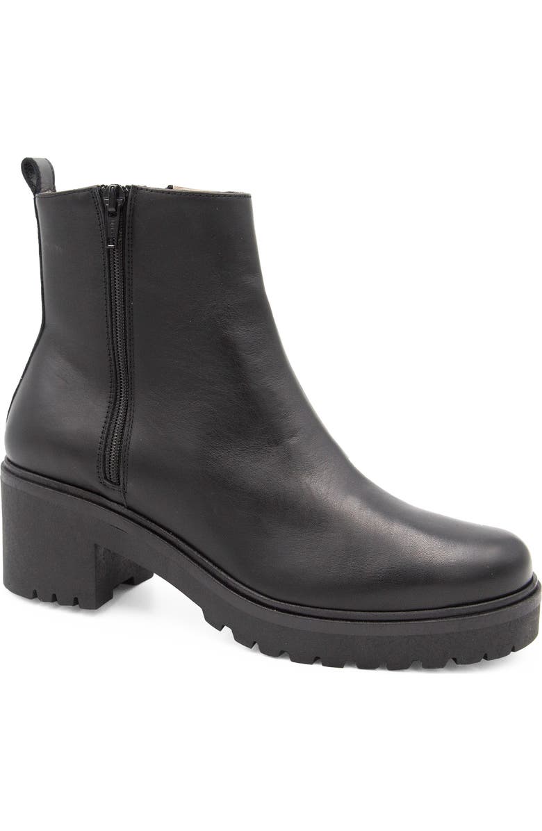 Amalfi by Rangoni Trota Lug Sole Bootie, Main, color,