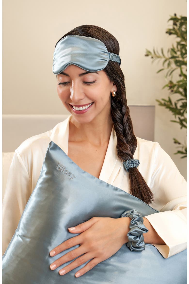 Dream 4-Piece Mulberry Silk Set, Alternate, color, ASH BLUE
