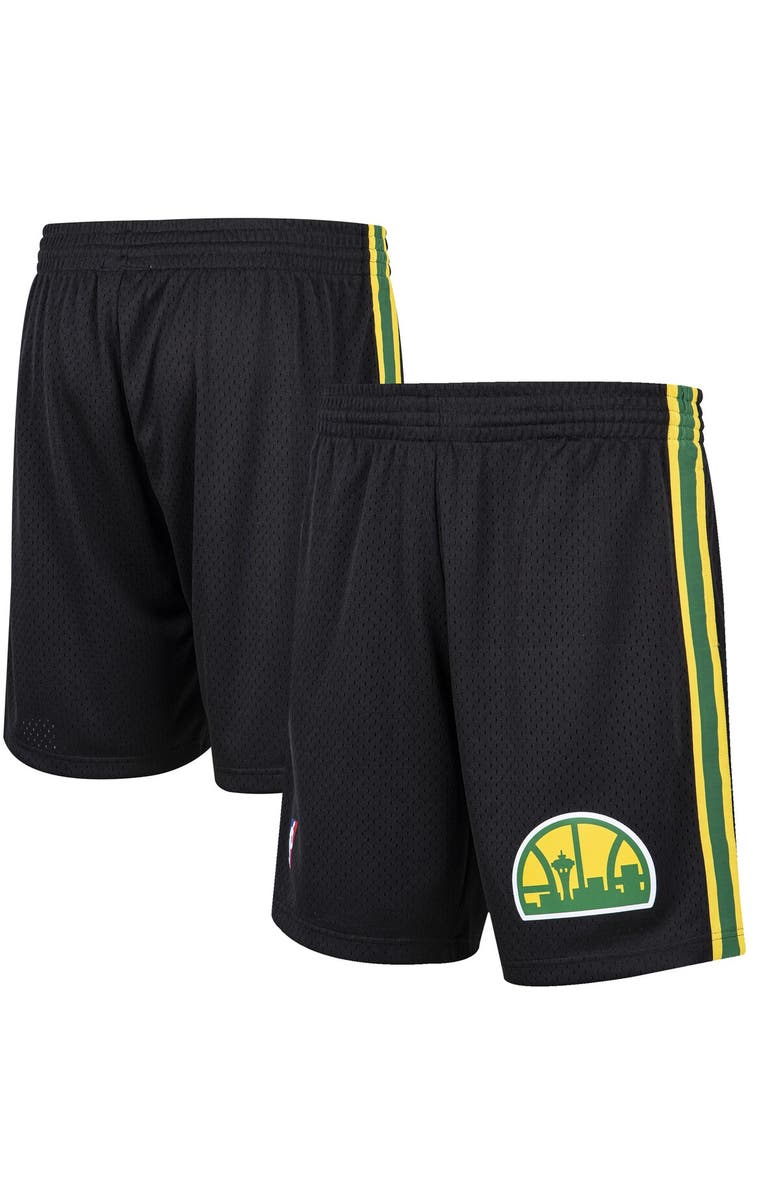 Mitchell & Ness Men's Mitchell & Ness Black Seattle SuperSonics Hardwood Classic Reload Swingman Shorts, Alternate, color,