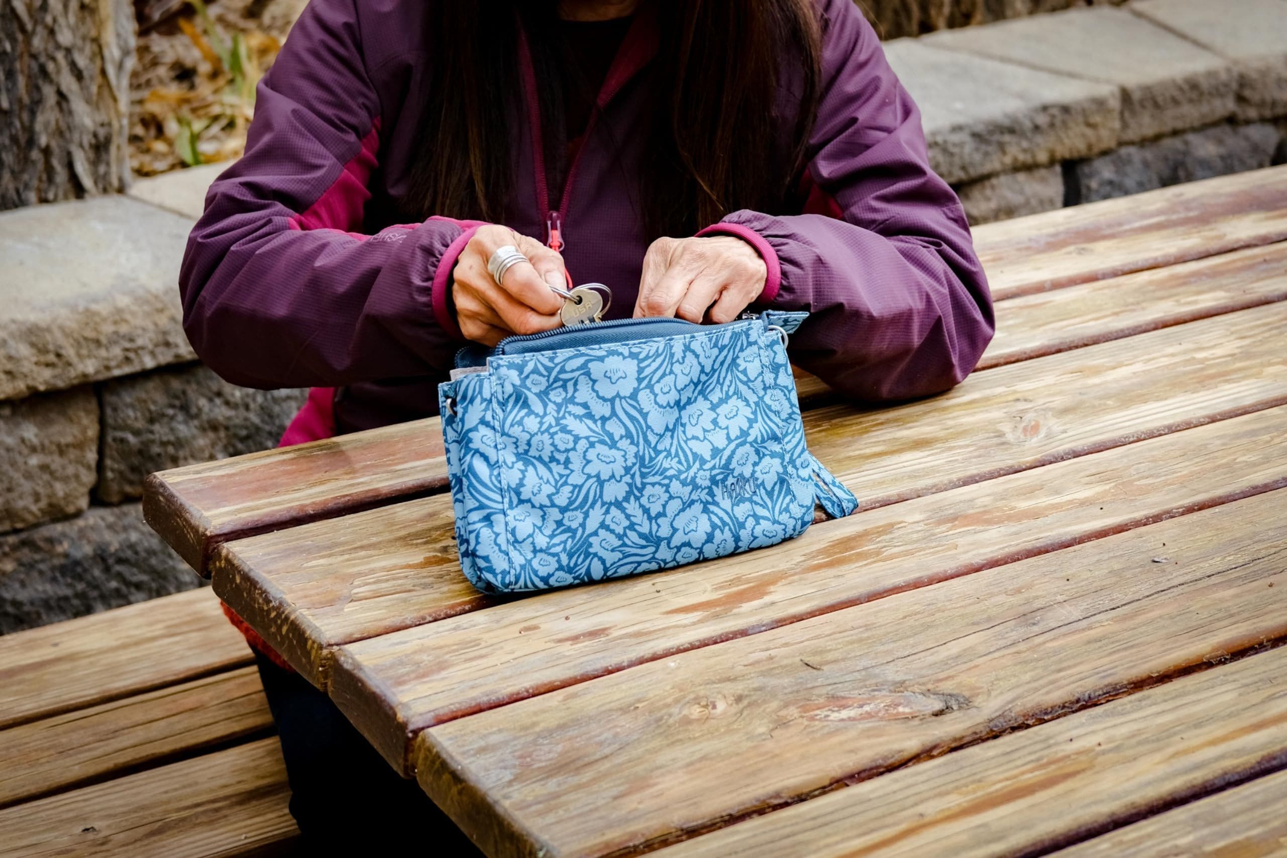 Stride Wristlet Wallet, Alternate, color, Floral Garden