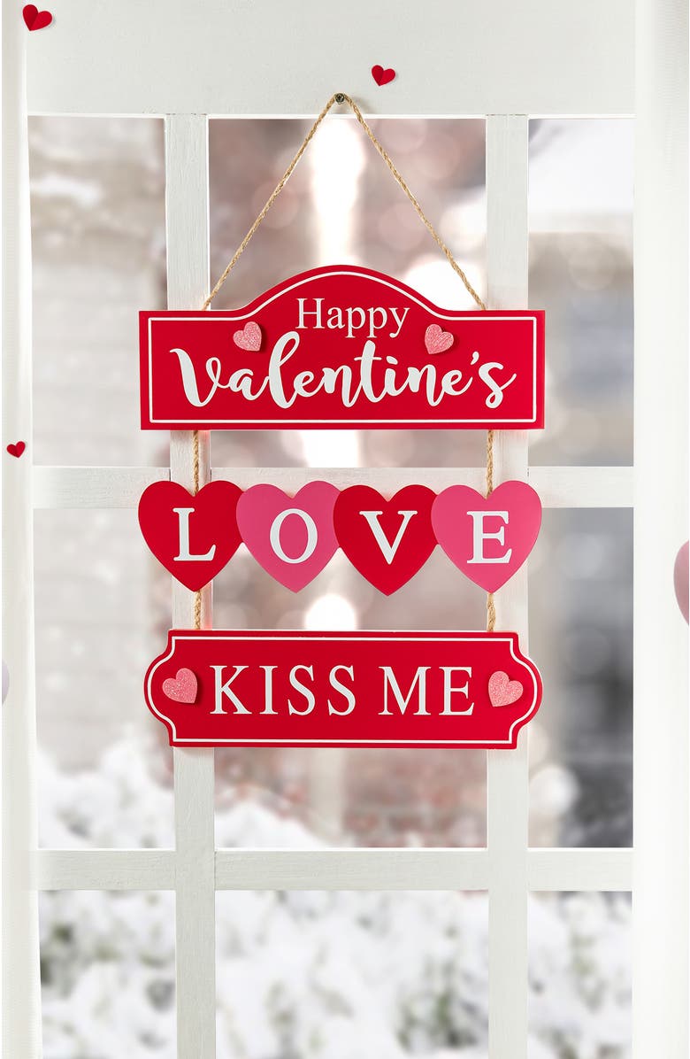 Glitzhome 14"H Valentine's Wooden LOVE Word Sign Wall Decor, Alternate, color, Red