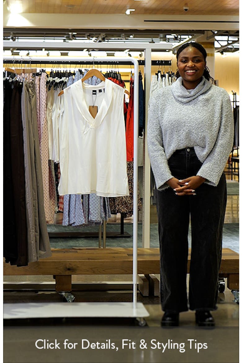 Bolaru Sleeveless Silk Shawl Collar Top video