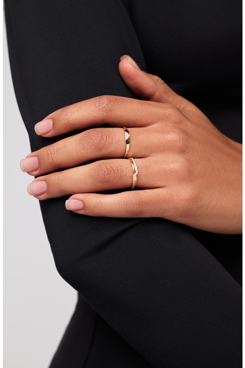 Solid Yellow Gold - Trillion Diamond Signet Ring, Alternate, color, Gold