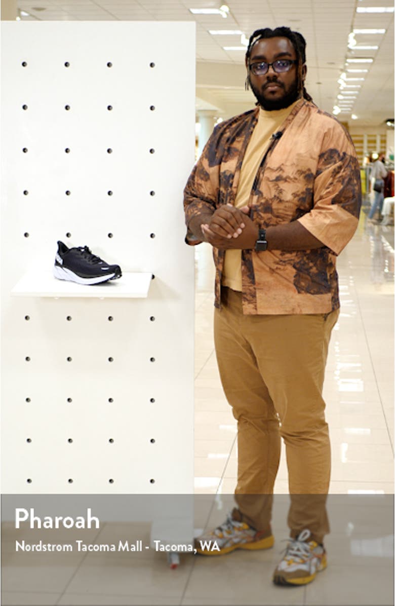 Clifton 8 Running Shoe