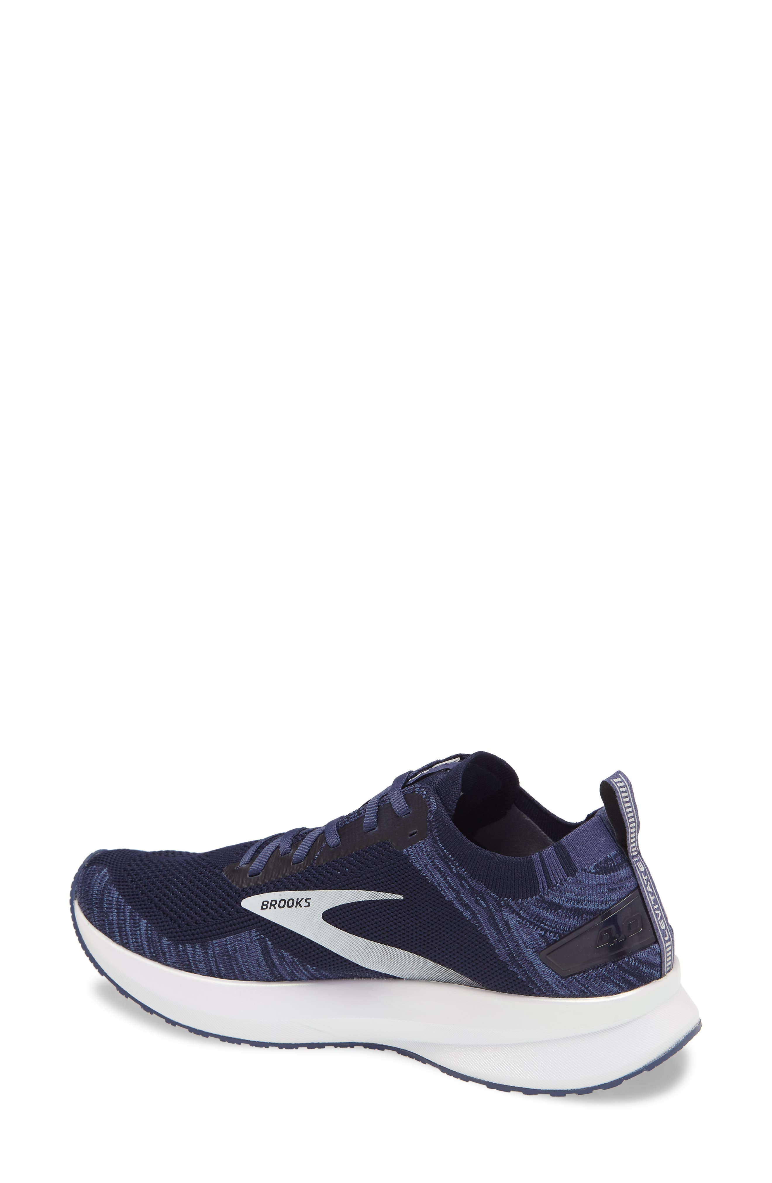Levitate 4 Running Shoe, Alternate, color, NAVY/ GREY/ WHITE