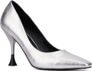 TORGEIS Kamana Pointed Toe Pump