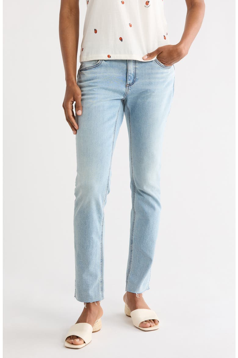 Dre Low Rise Raw Hem Slim Boyfriend Jeans, Main, color, DAPHNE