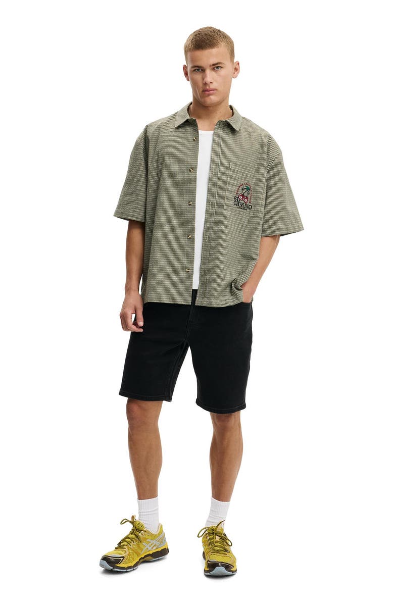 Cotton On Men's Loose Straight Denim Short, Alternate, color, Roan Black