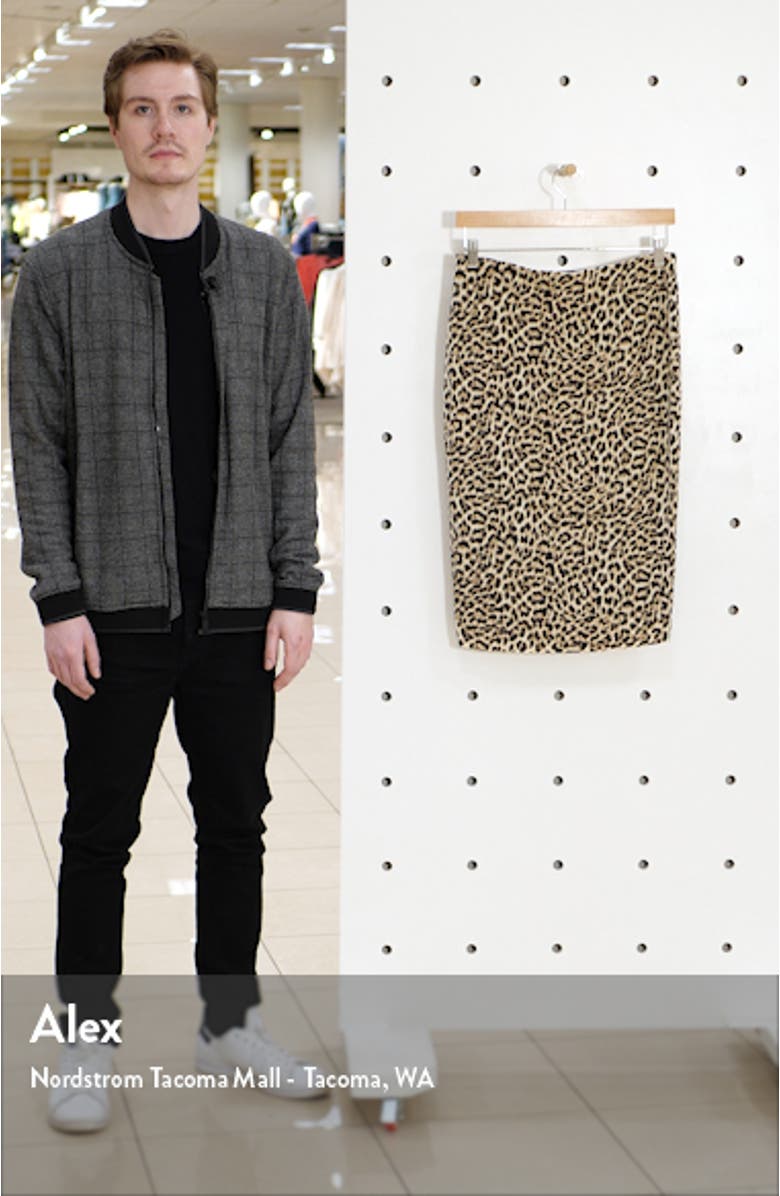 Nouveau Midi Tube Skirt, sales video thumbnail