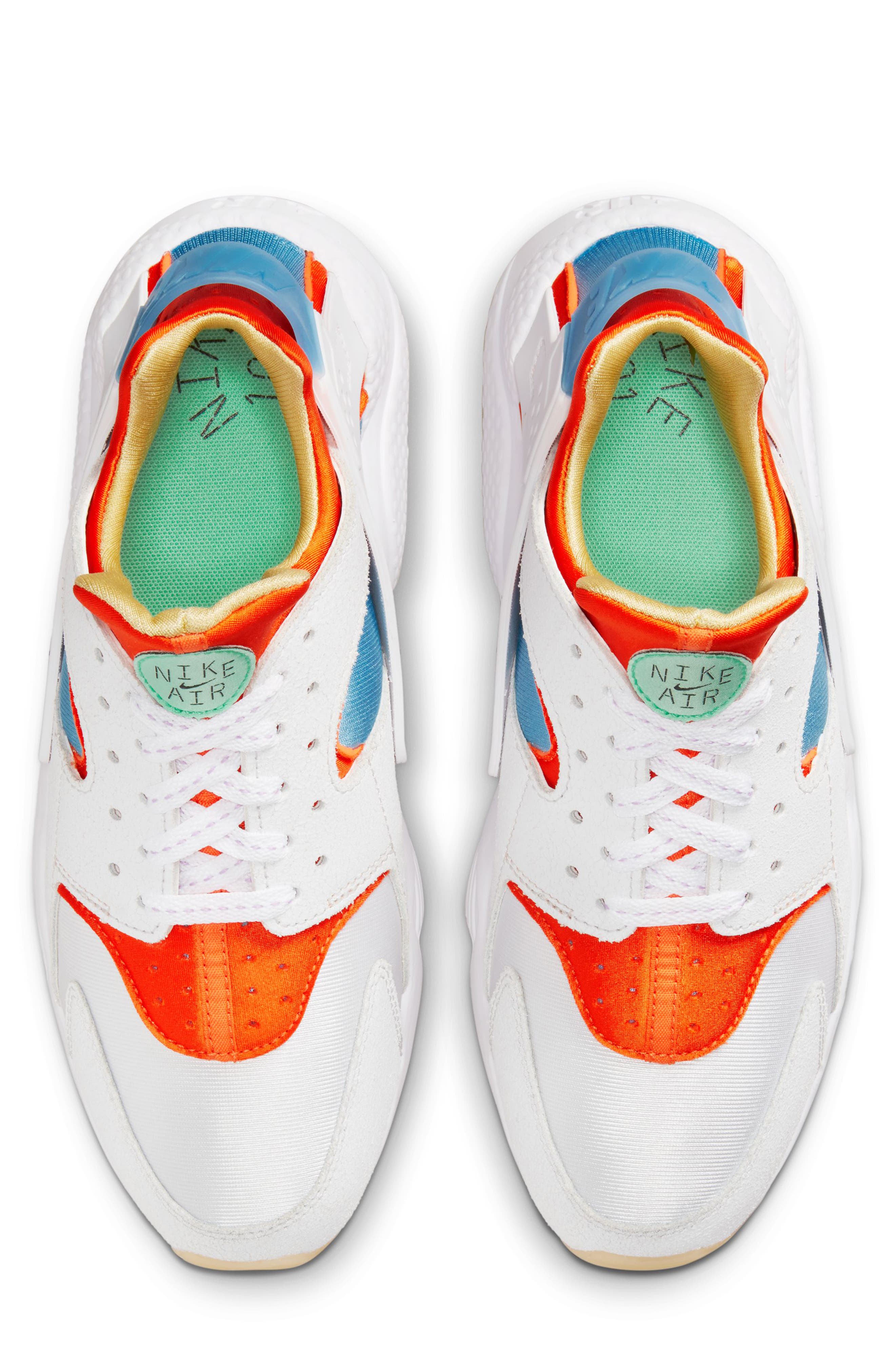 Nike Air Huarache Sneaker, Alternate, color, 