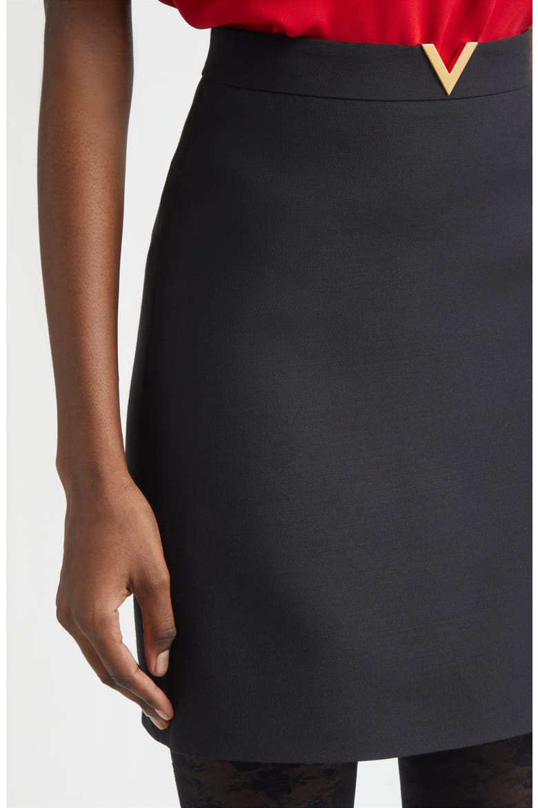 V-Detail Solid Crepe Couture Miniskirt, Alternate, color, BLACK