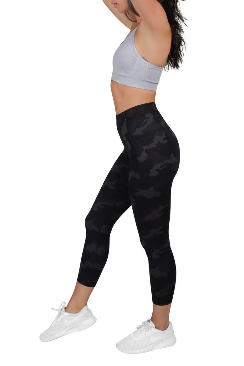 Lux Supportive Waistband Capri Leggings, Alternate, color, 557BK - P557 CAMO BLACK COMBO