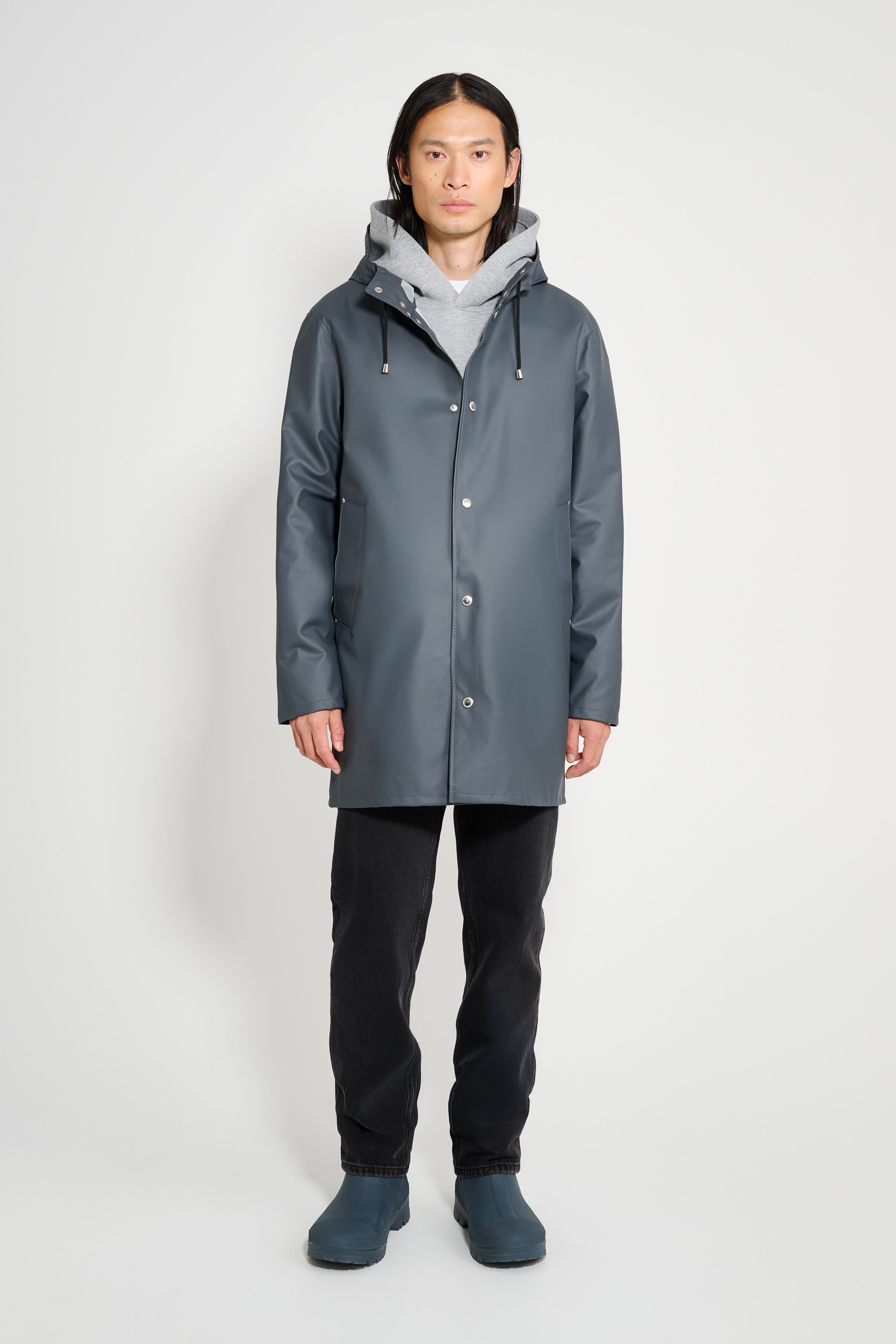 Stockholm Lightweight Raincoat - image 3