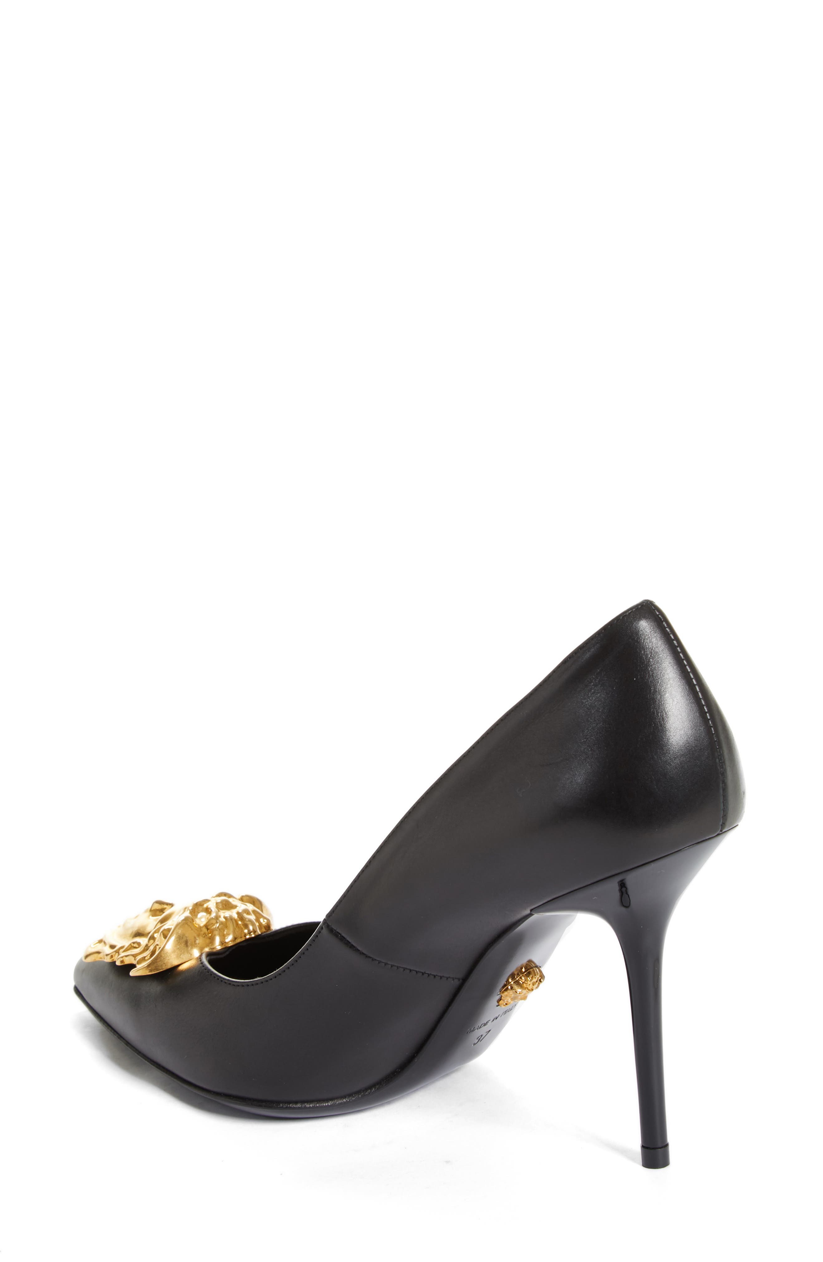 Versace Palazzo Medusa Pointed Toe Pump, Alternate, color, 