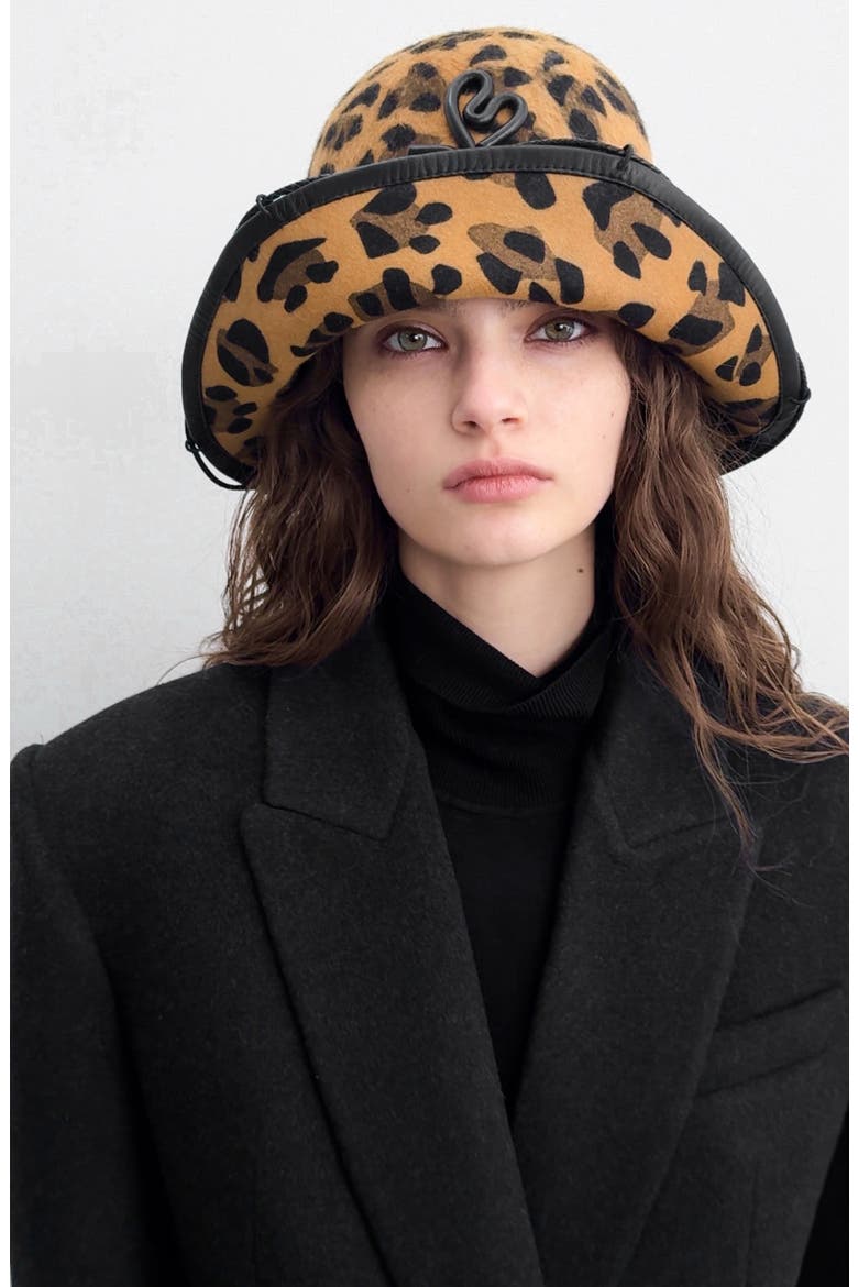 The Hatbag, Alternate, color, LEOPARD