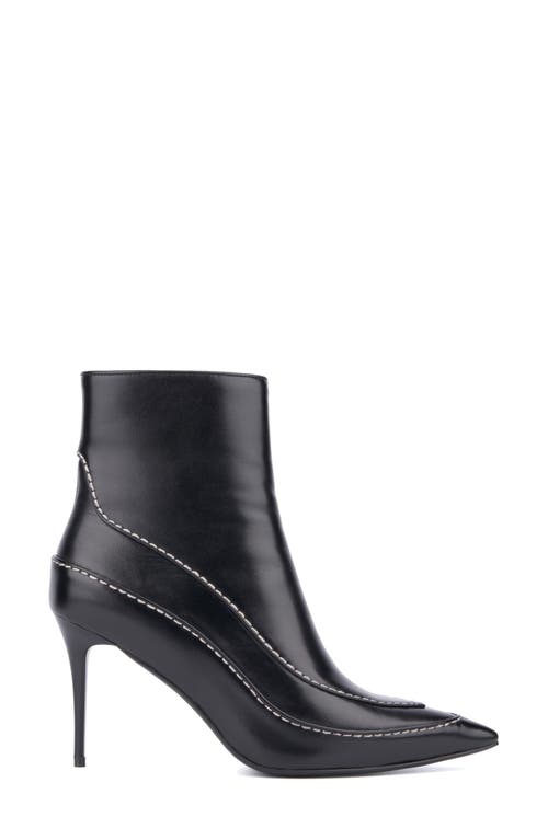 Torgeis Sophie Pointed Toe Bootie In Black