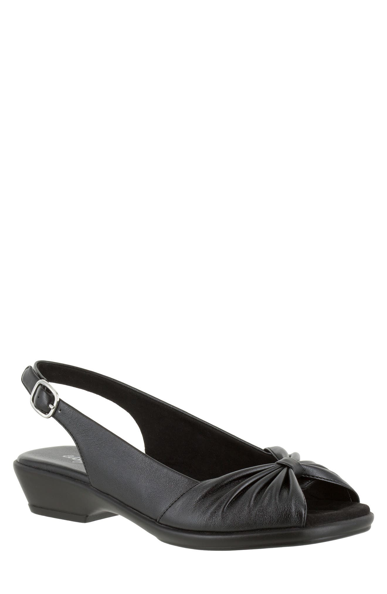 EASY STREET Fantasia Slingback Pump